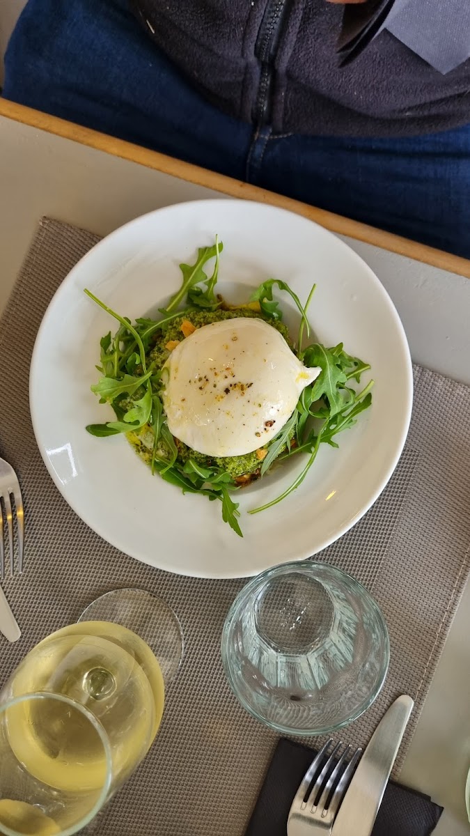 Ana M. Restaurant Et Bar A Vin De Loire-10